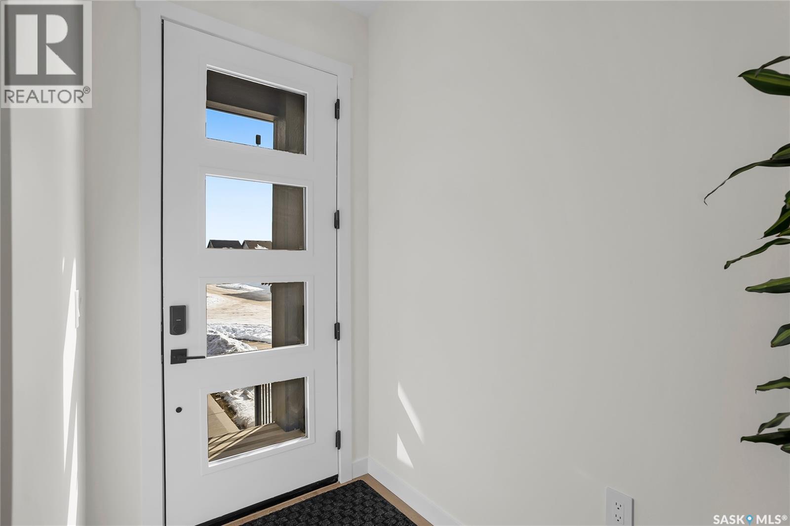 131 Asokan Street, Saskatoon, Saskatchewan  S7V 1V9 - Photo 5 - SK029453