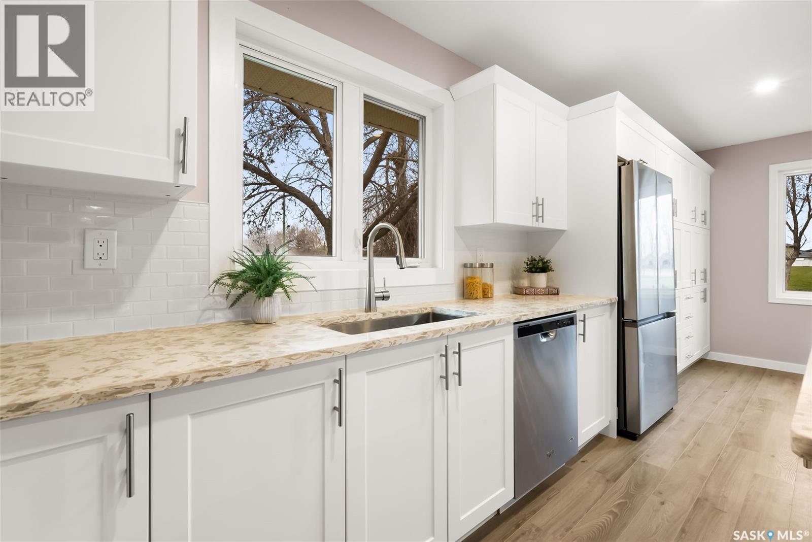 2003 Styles Crescent, Regina, Saskatchewan  S4V 0P8 - Photo 9 - SK029448