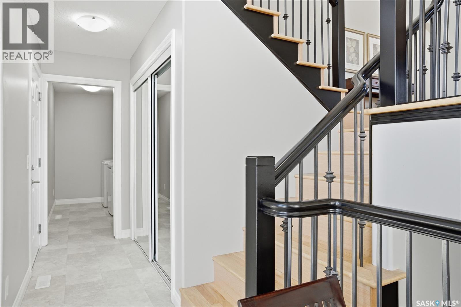 4706 Mazinke Crescent, Regina, Saskatchewan  S4X 4T9 - Photo 3 - SK029440