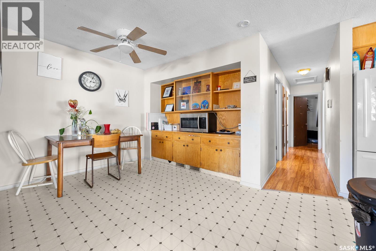 1914 Arthur Street, Regina, Saskatchewan  S4T 4W5 - Photo 11 - SK029376