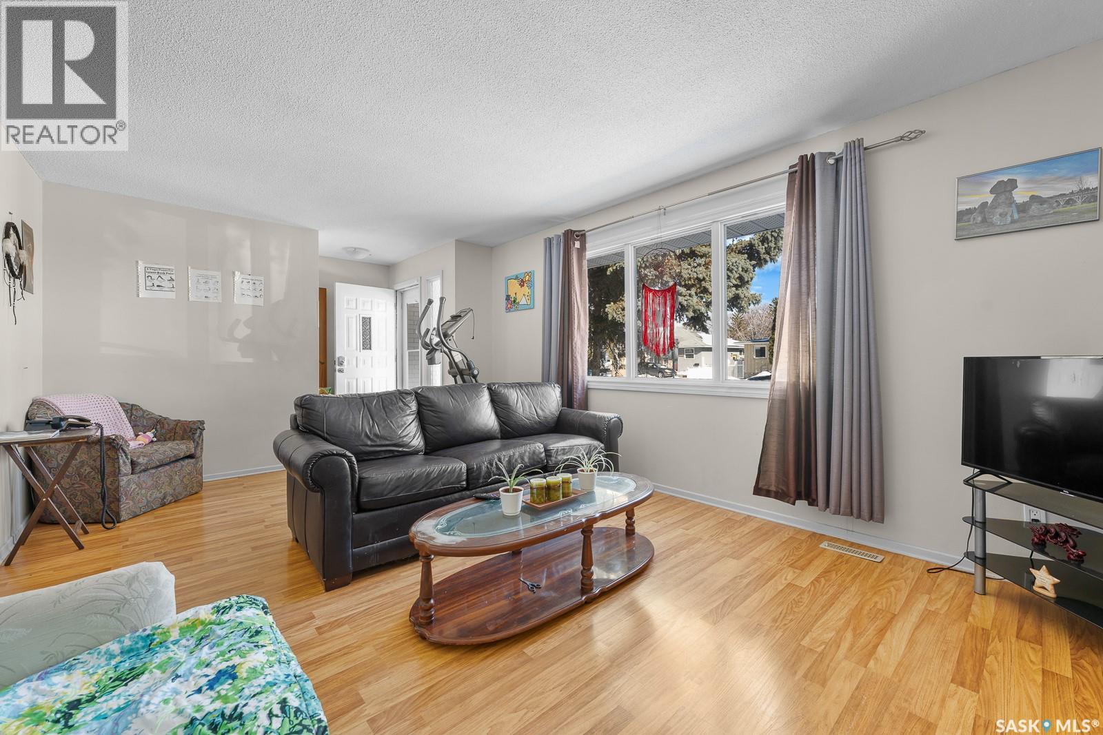 1914 Arthur Street, Regina, Saskatchewan  S4T 4W5 - Photo 16 - SK029376