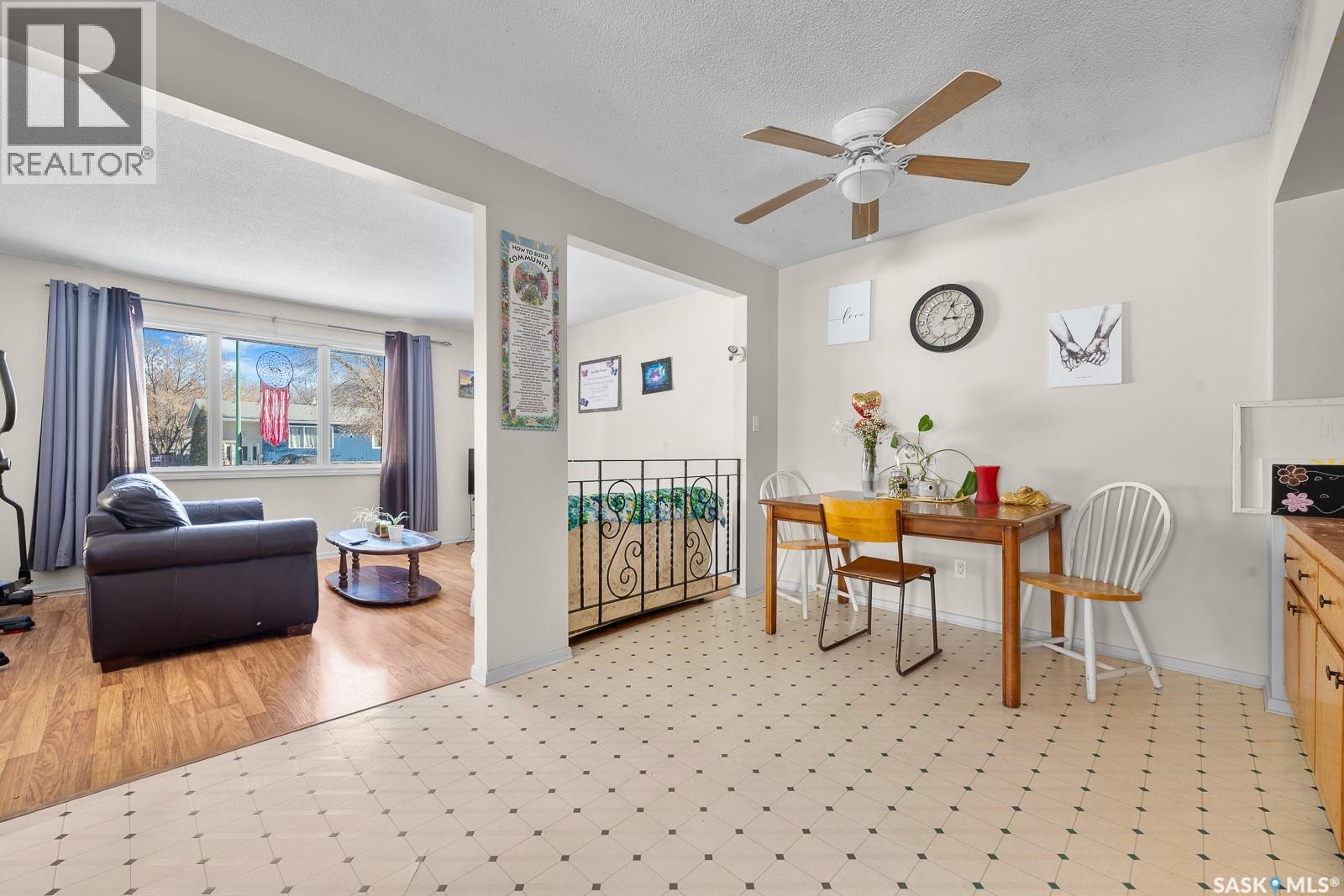 1914 Arthur Street, Regina, Saskatchewan  S4T 4W5 - Photo 9 - SK029376