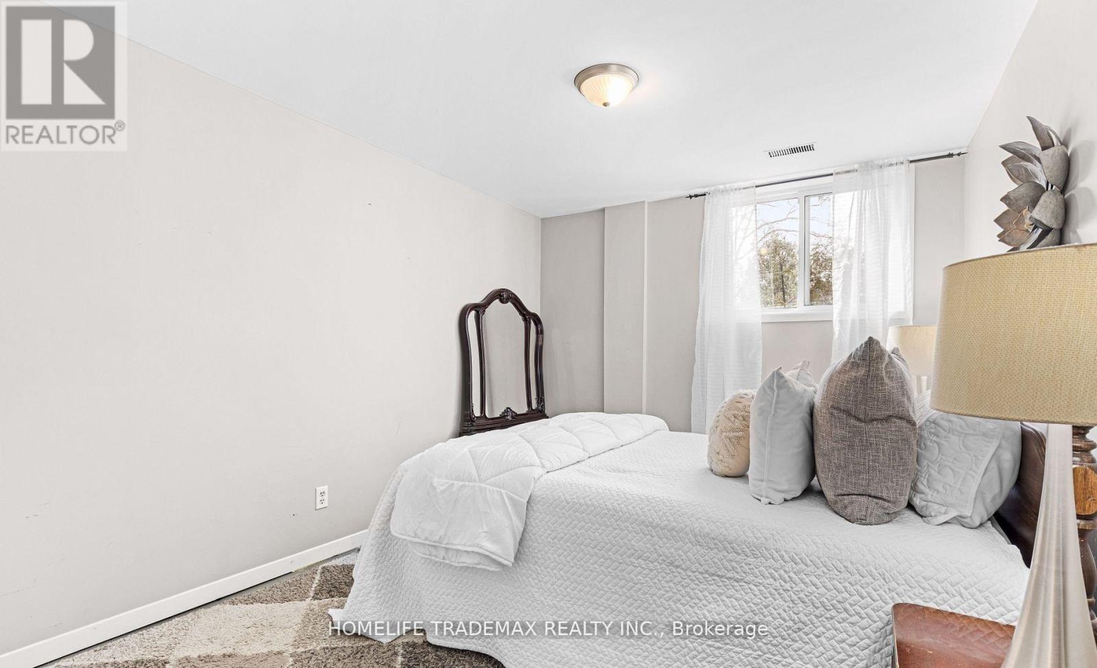 65 Druan Drive, Kawartha Lakes, Ontario  L9L 1B6 - Photo 24 - X12764212