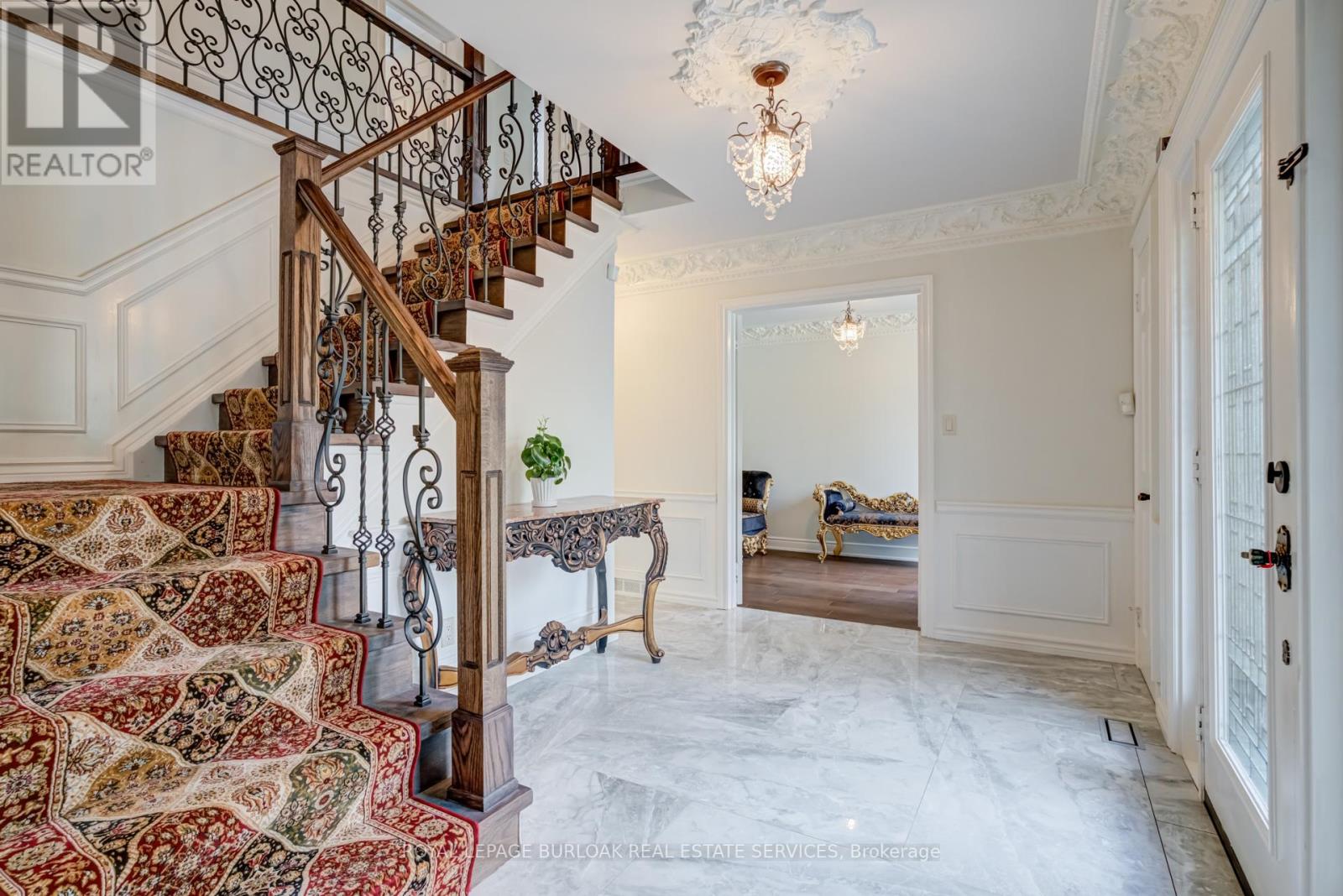 28 Stonegate Drive, Hamilton, Ontario  L9G 3R7 - Photo 11 - X12832932