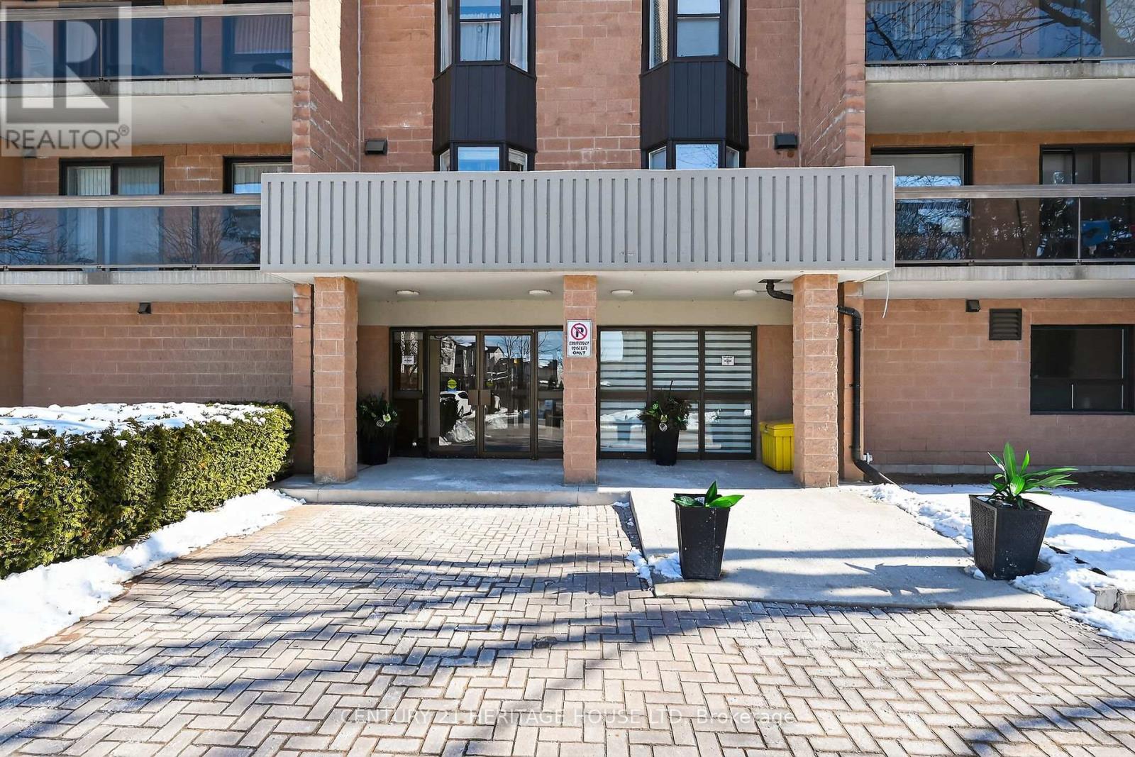 Unknown Address, ,    - Photo 2 - X12832942