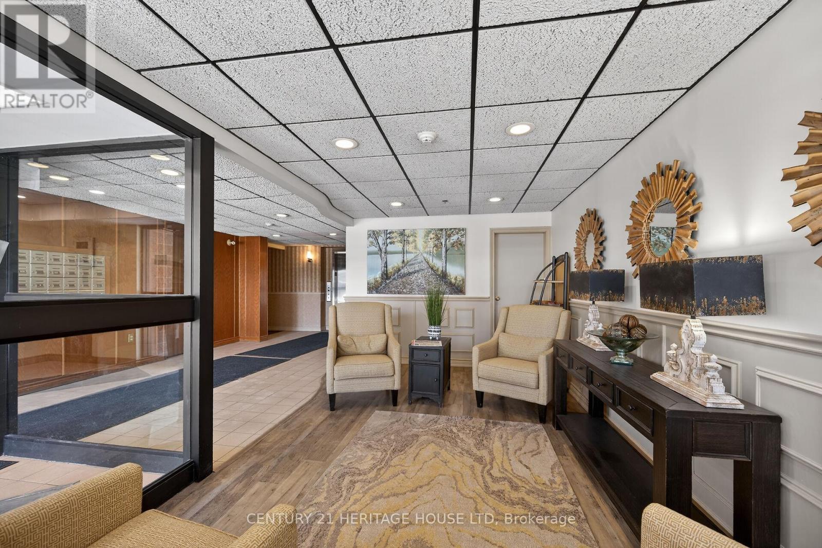 Unknown Address, ,    - Photo 44 - X12832942