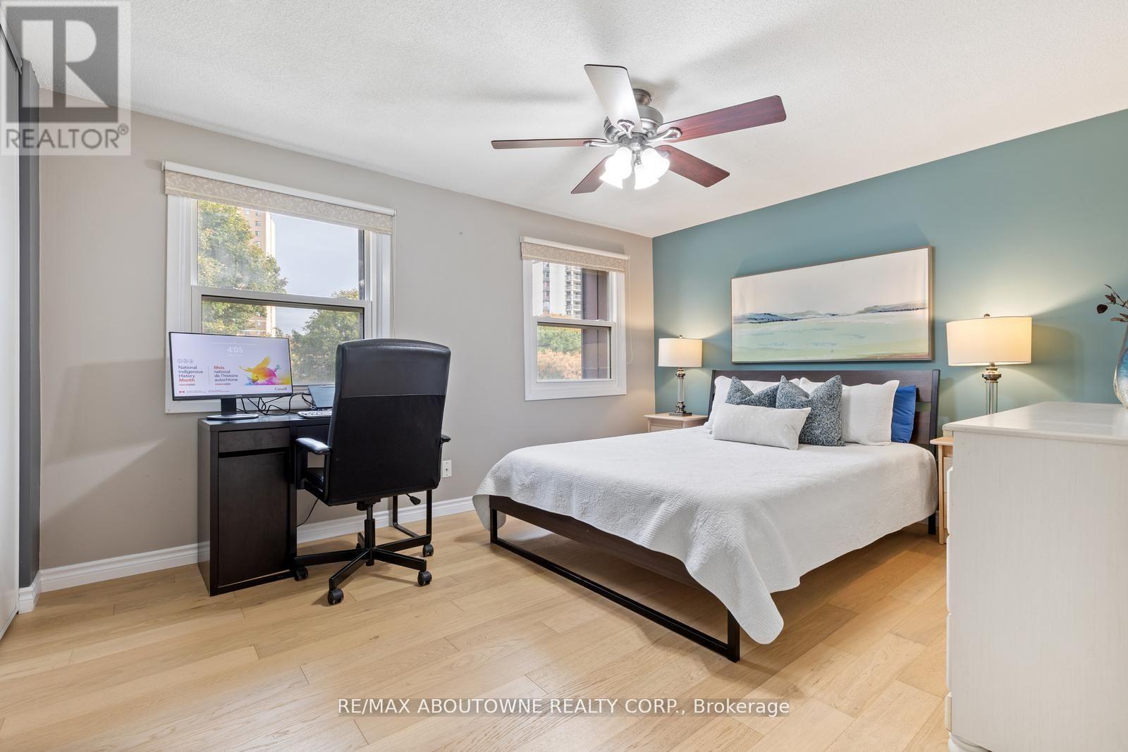 48 - 49 Cedarwoods Crescent, Kitchener, Ontario  N2C 2L1 - Photo 21 - X12833042