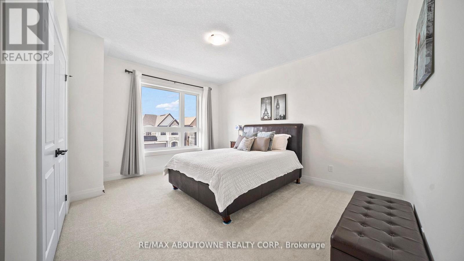 27 Jacob Detweiller Drive, Kitchener, Ontario  N2P 0K7 - Photo 21 - X12833056