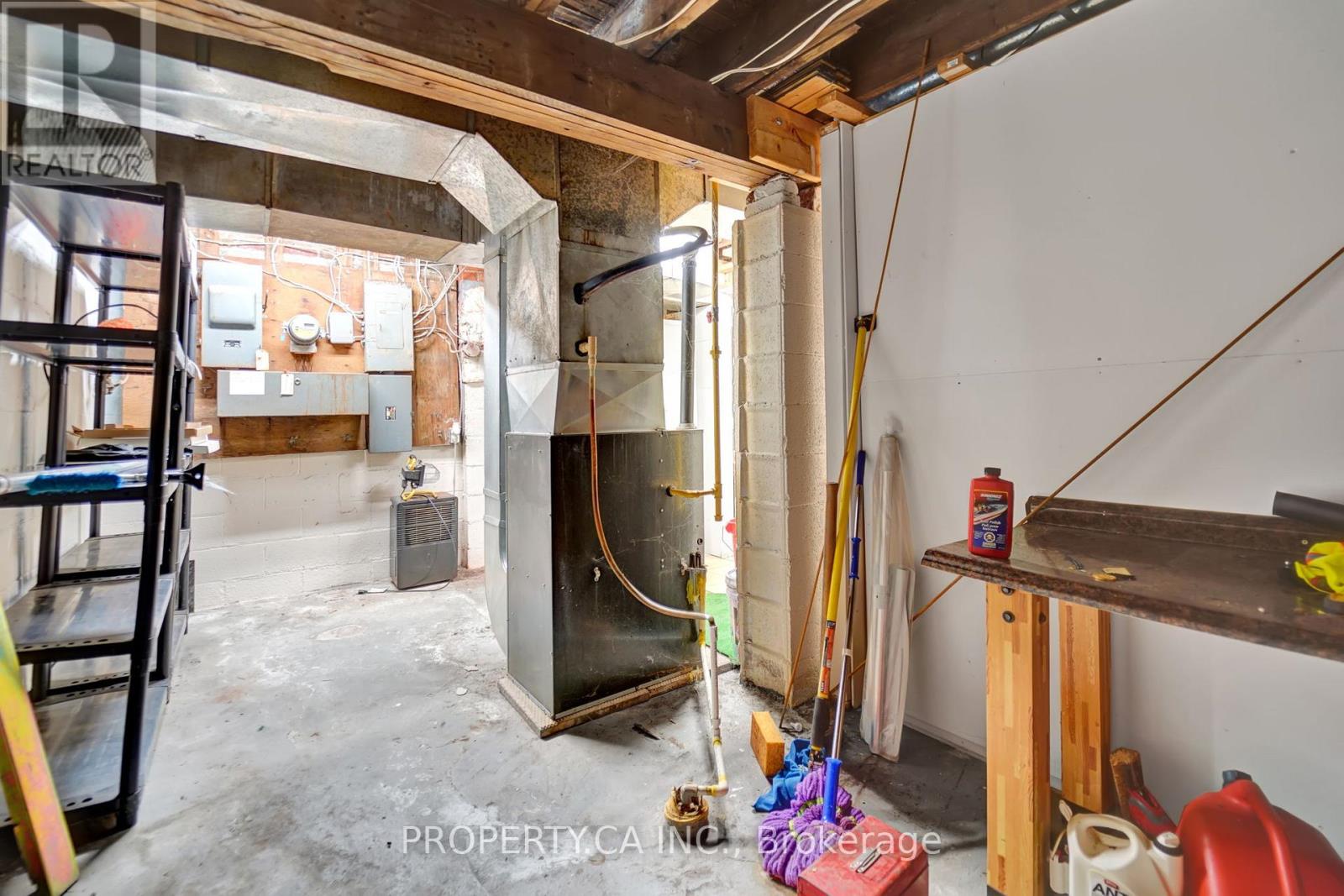 188 Parkdale Avenue N, Hamilton, Ontario  L8H 5X2 - Photo 30 - X12833210