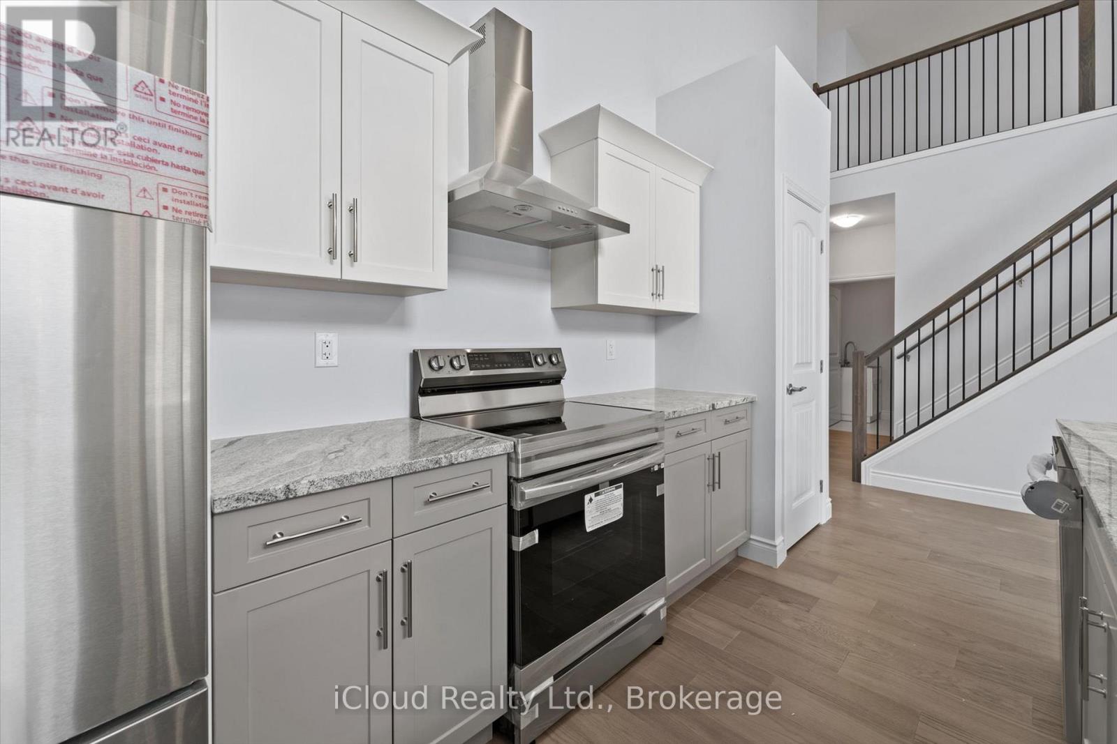 511 Water Road, Amherstburg, Ontario  N9V 4C5 - Photo 11 - X12833224