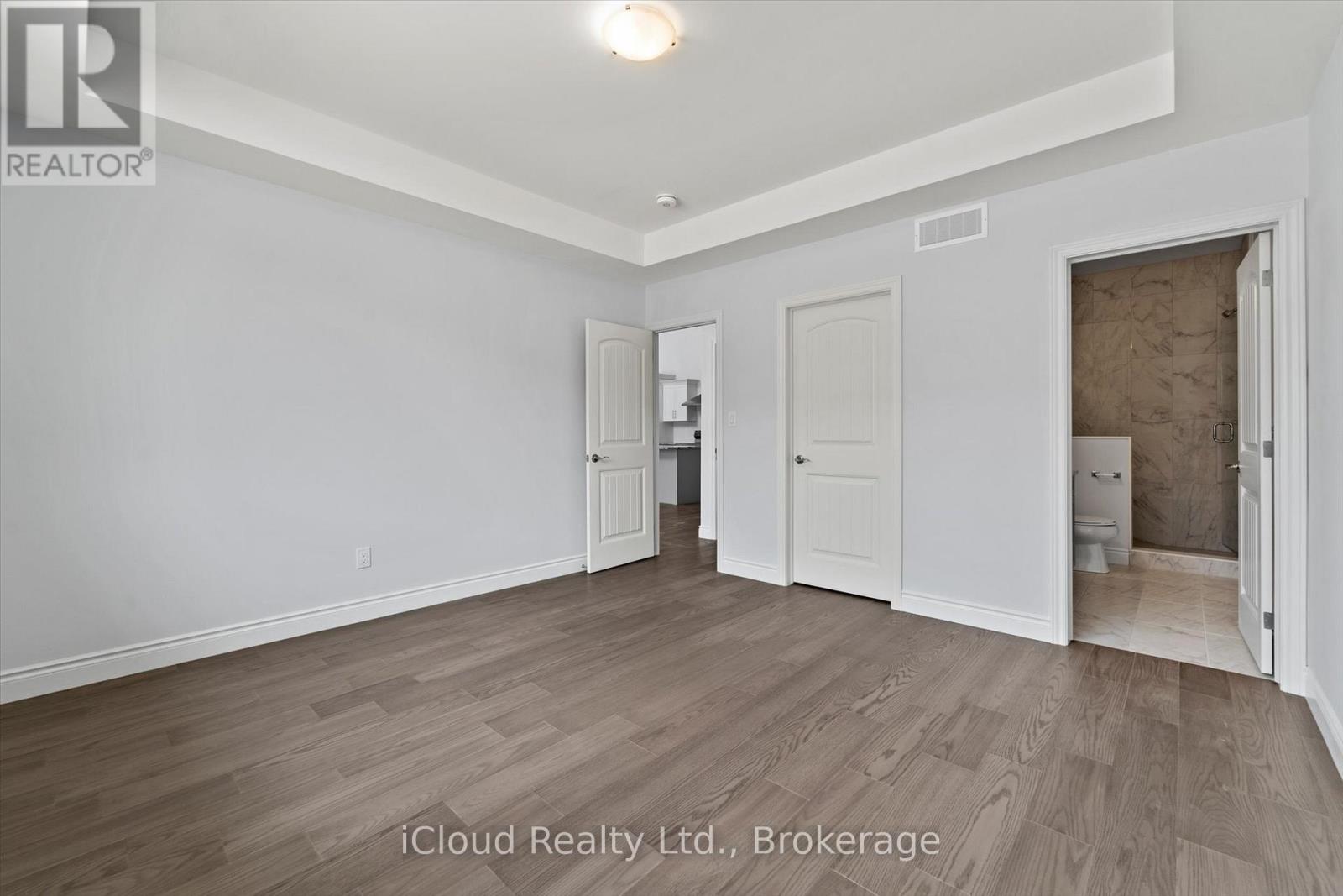 511 Water Road, Amherstburg, Ontario  N9V 4C5 - Photo 12 - X12833224