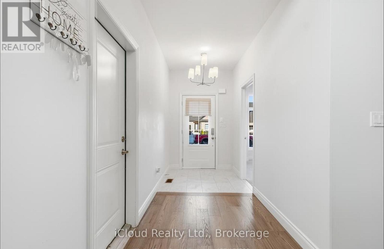 511 Water Road, Amherstburg, Ontario  N9V 4C5 - Photo 3 - X12833224