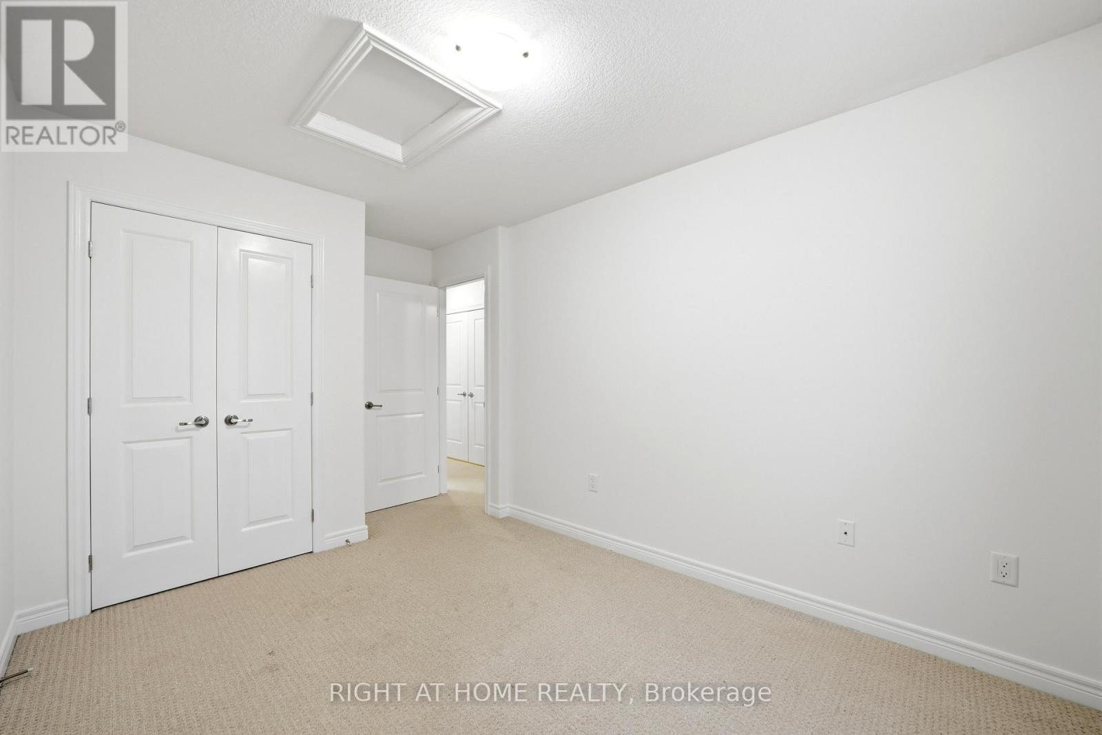 32 Rolling Lane, Hamilton, Ontario  L8K 0A1 - Photo 29 - X12833242