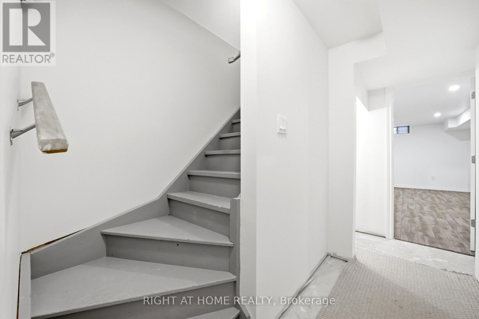 32 Rolling Lane, Hamilton, Ontario  L8K 0A1 - Photo 33 - X12833242