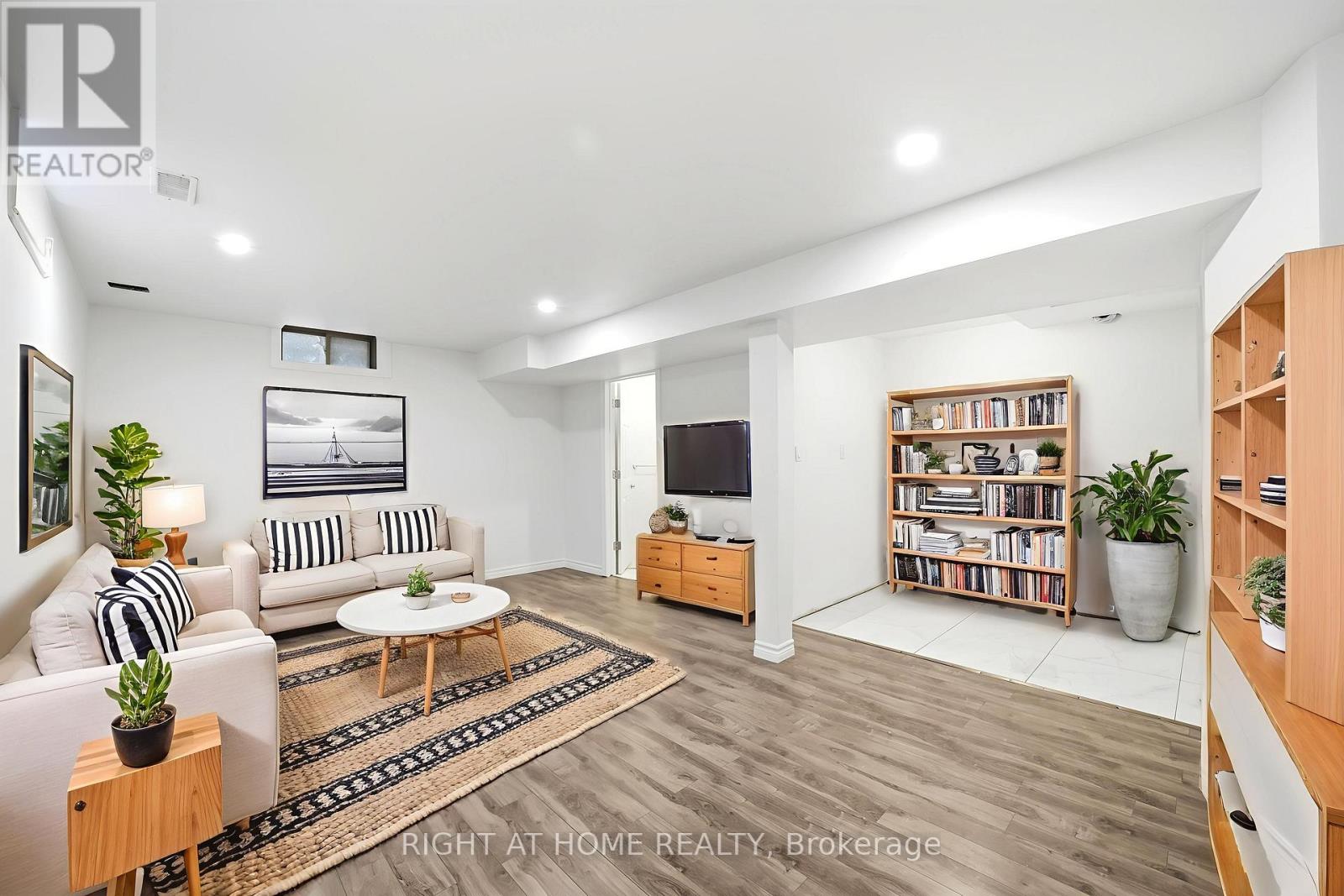 32 Rolling Lane, Hamilton, Ontario  L8K 0A1 - Photo 35 - X12833242