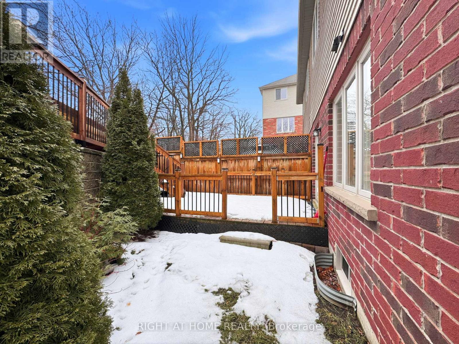 32 Rolling Lane, Hamilton, Ontario  L8K 0A1 - Photo 39 - X12833242