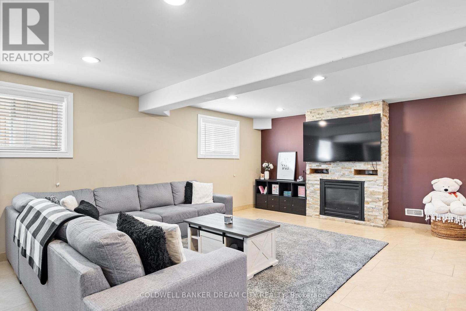 239 Branton Crescent, Lakeshore, Ontario  N9K 1E2 - Photo 14 - X12833288