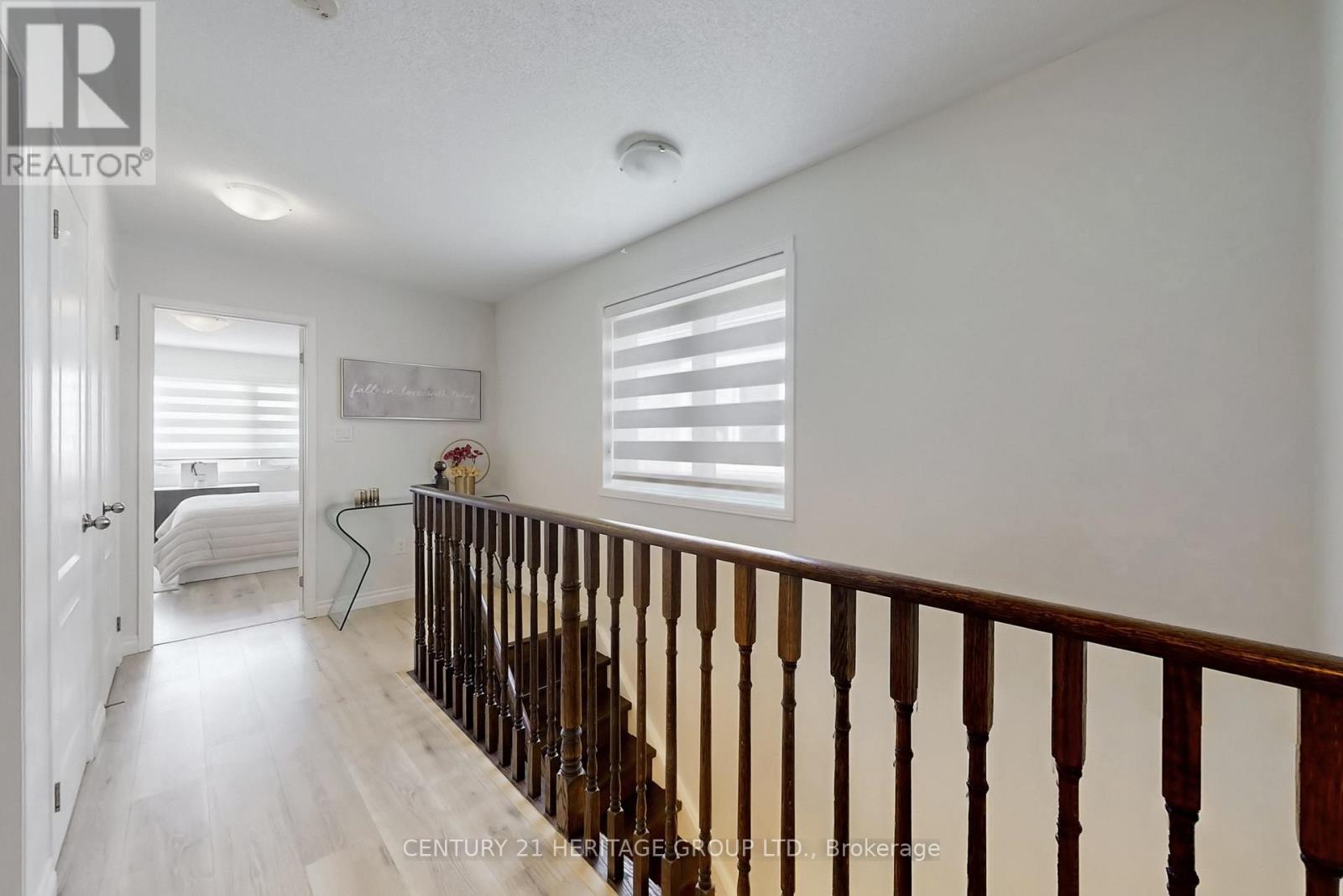 58 Russel Drive, Bradford West Gwillimbury, Ontario  L3Z 0M9 - Photo 21 - N12825090