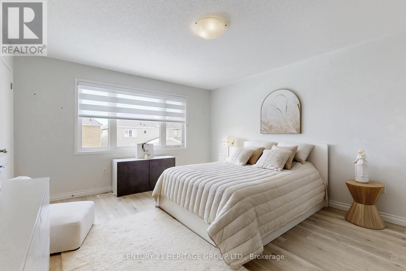 58 Russel Drive, Bradford West Gwillimbury, Ontario  L3Z 0M9 - Photo 22 - N12825090