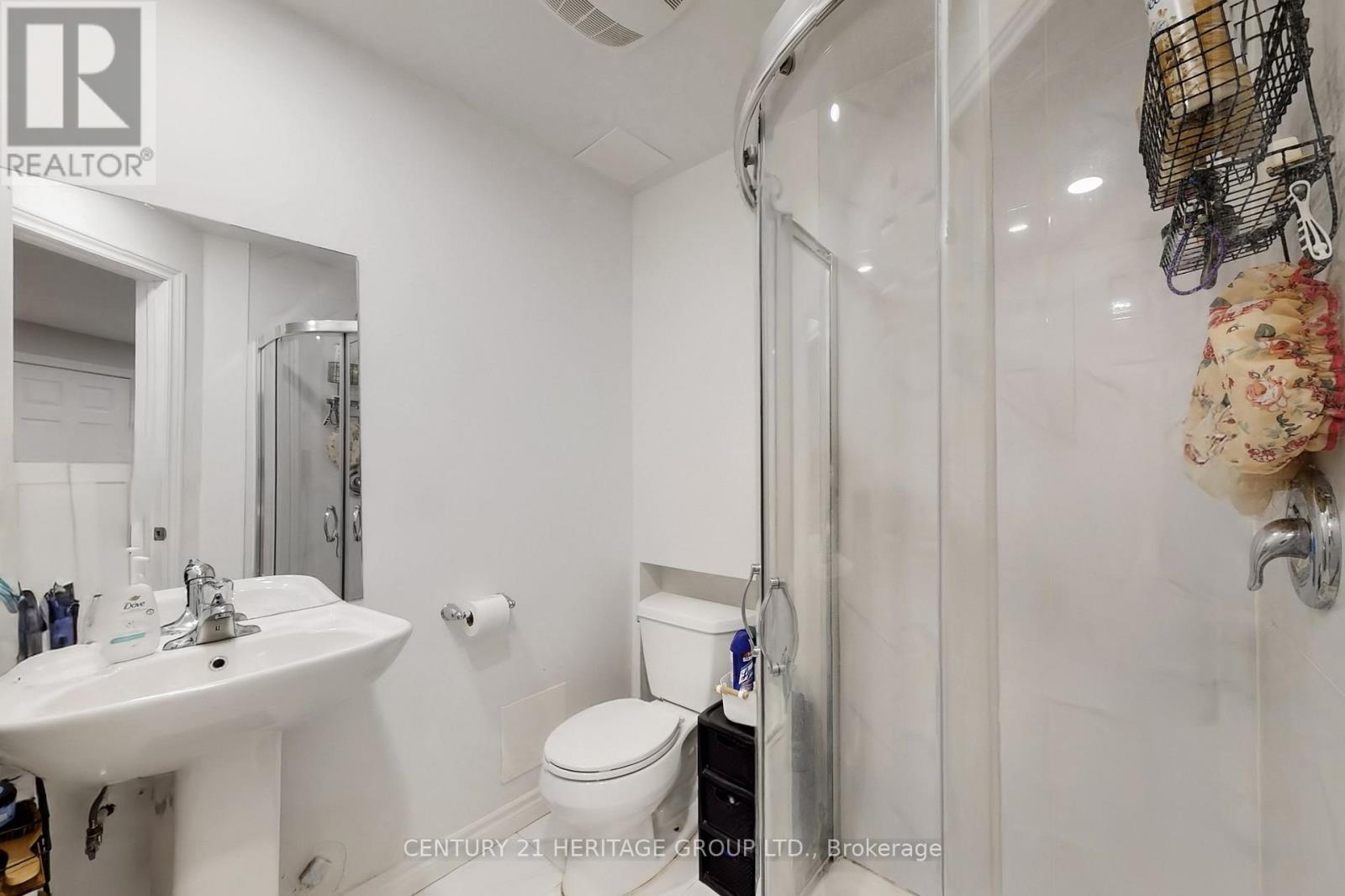 58 Russel Drive, Bradford West Gwillimbury, Ontario  L3Z 0M9 - Photo 43 - N12825090