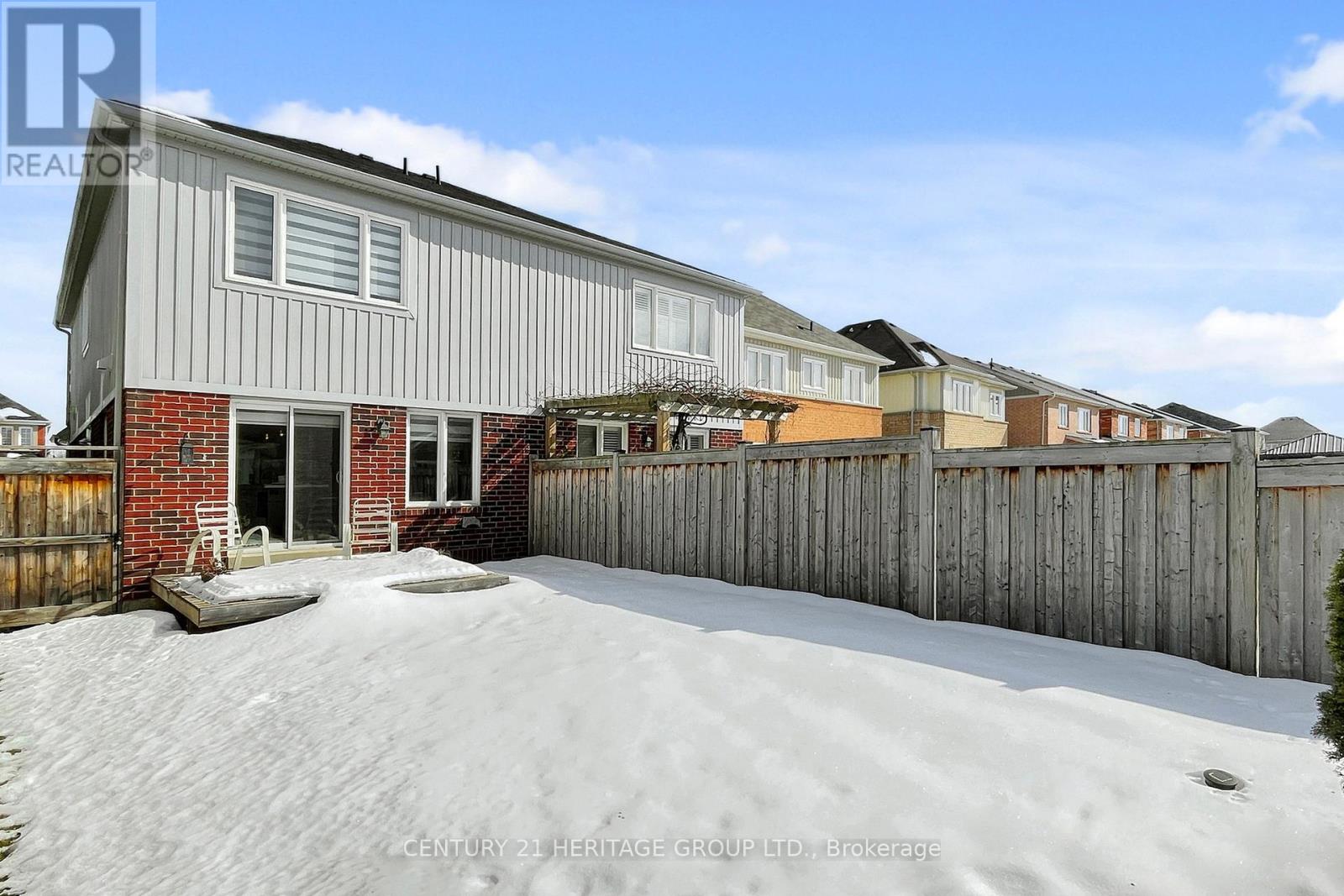 58 Russel Drive, Bradford West Gwillimbury, Ontario  L3Z 0M9 - Photo 46 - N12825090