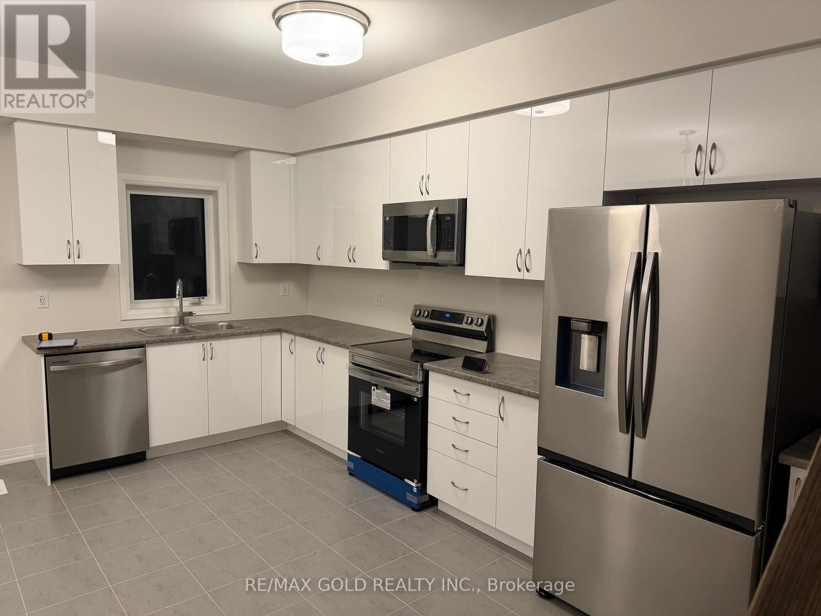 37 - 313 Conklin Road S, Brantford, Ontario  N3T 5L5 - Photo 3 - X12829576