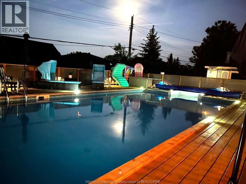 22 Roger Street, Leamington, Ontario N8H 3N9 - Photo 28 - 26004289