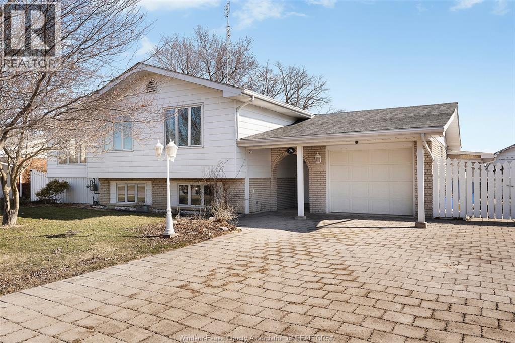 MLS# 26004263: 26 LAWSON, Tilbury, Canada