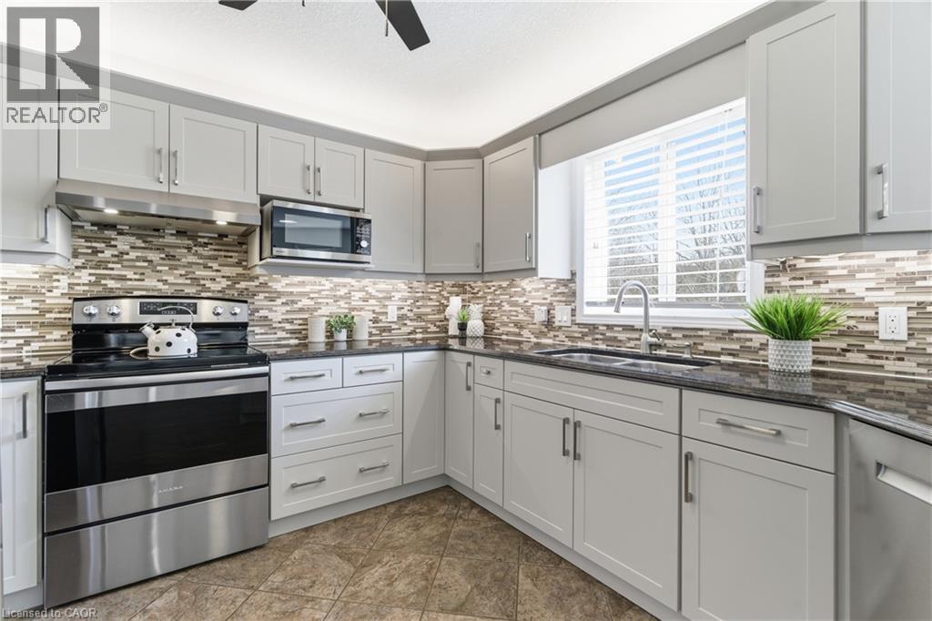 366 Jonathan Street, London, Ontario  N5Z 5C8 - Photo 14 - 40808605