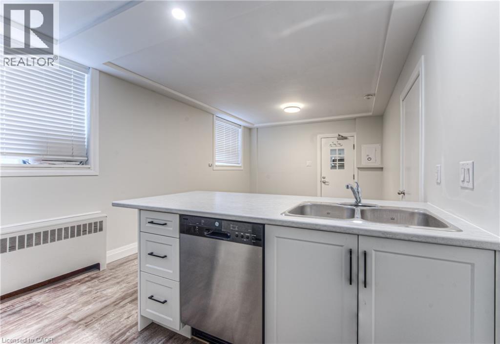 5 Heiman Street, Kitchener, Ontario  N2M 3L5 - Photo 6 - 40808579