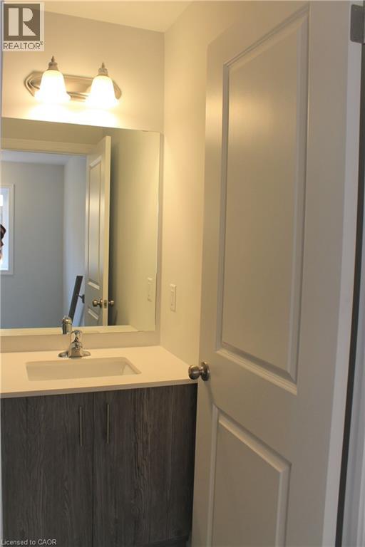 124 Compass Trail Unit# 14, Cambridge, Ontario  N3E 0E3 - Photo 13 - 40808340