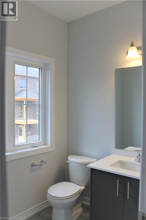 124 Compass Trail Unit# 14, Cambridge, Ontario  N3E 0E3 - Photo 3 - 40808340