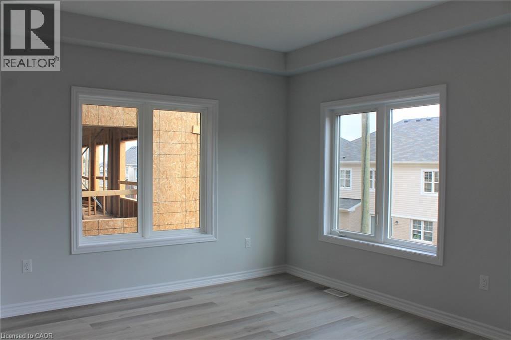 124 Compass Trail Unit# 14, Cambridge, Ontario  N3E 0E3 - Photo 5 - 40808340