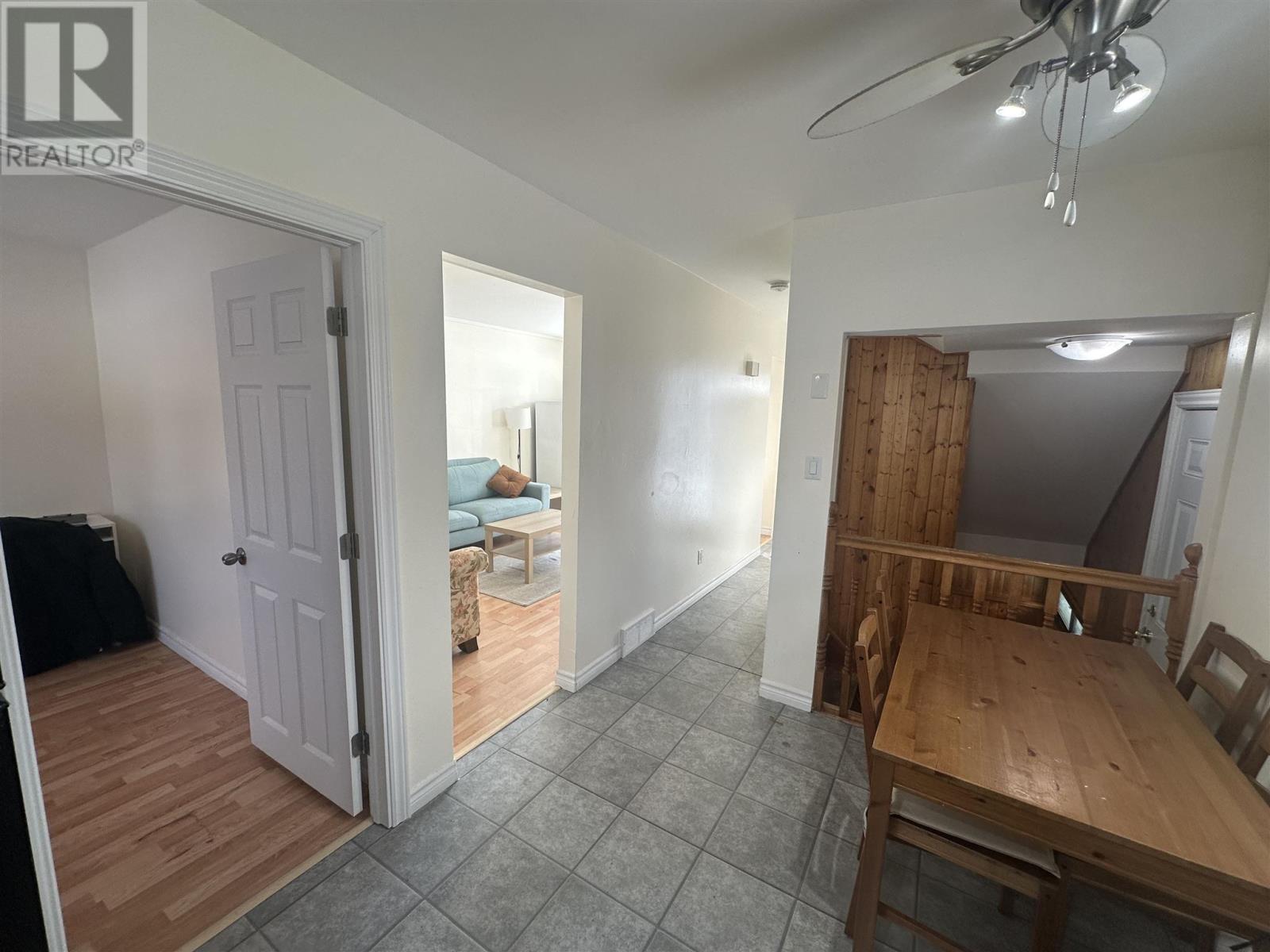 744 Pine St, Sault Ste. Marie, Ontario  P6B 3G1 - Photo 10 - SM260279