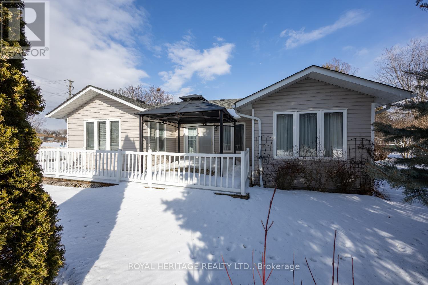 118 Bluffs Road, Clarington, Ontario  L1B 1A8 - Photo 18 - E12833450