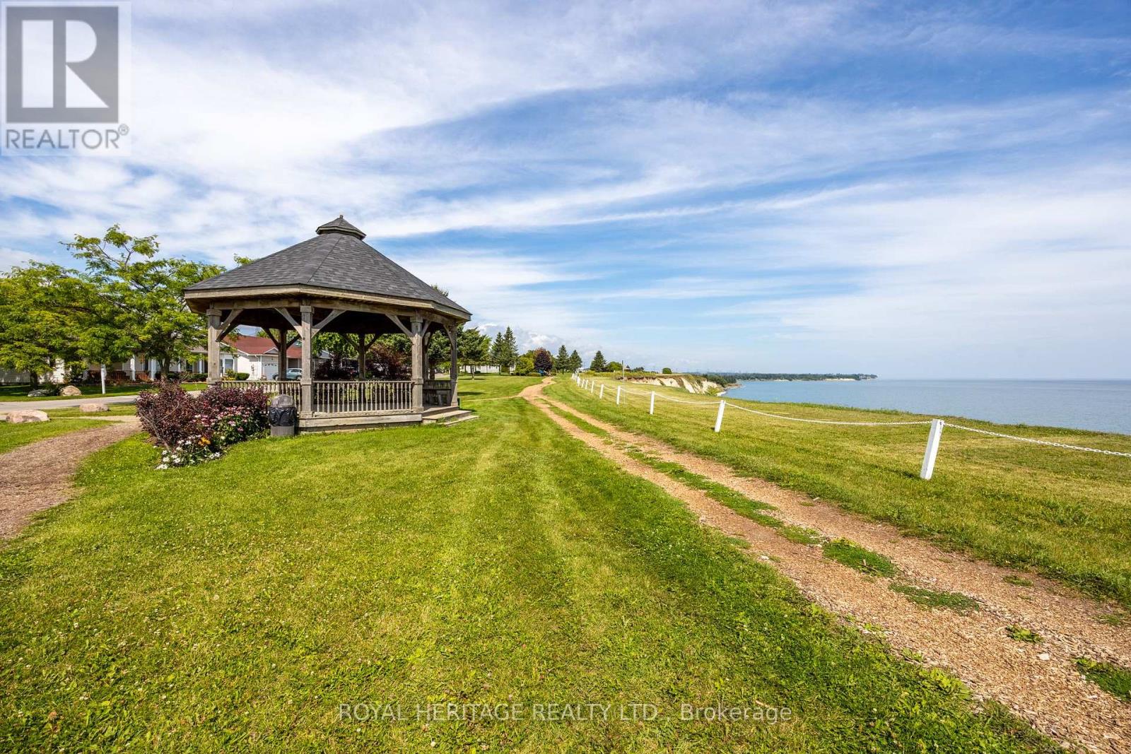 118 Bluffs Road, Clarington, Ontario  L1B 1A8 - Photo 36 - E12833450