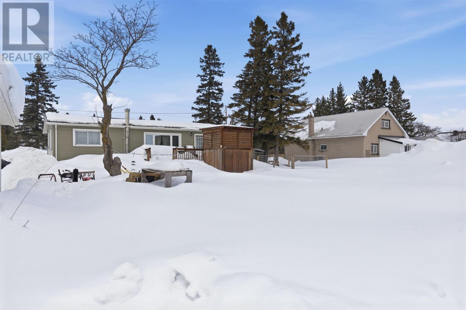 1363 Second Lin W, Sault Ste. Marie, Ontario  P6A 6K4 - Photo 35 - SM260381