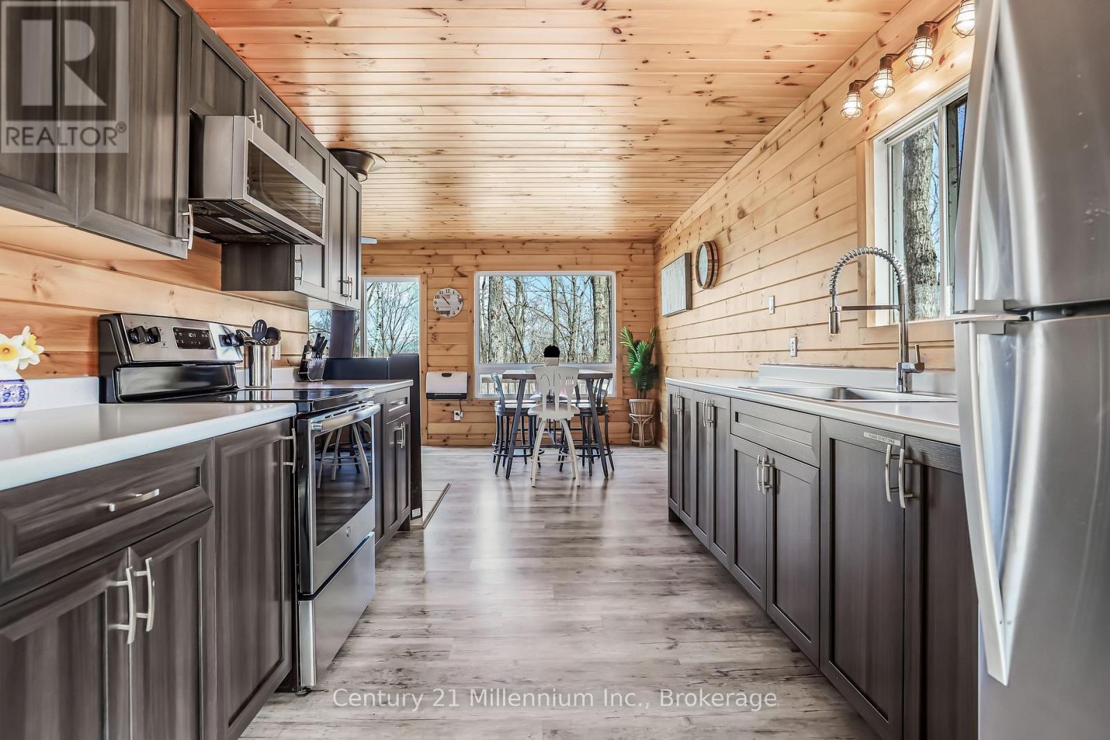 149 Tammy's Cove Road, Northern Bruce Peninsula, Ontario  N0H 1W0 - Photo 19 - X12833488