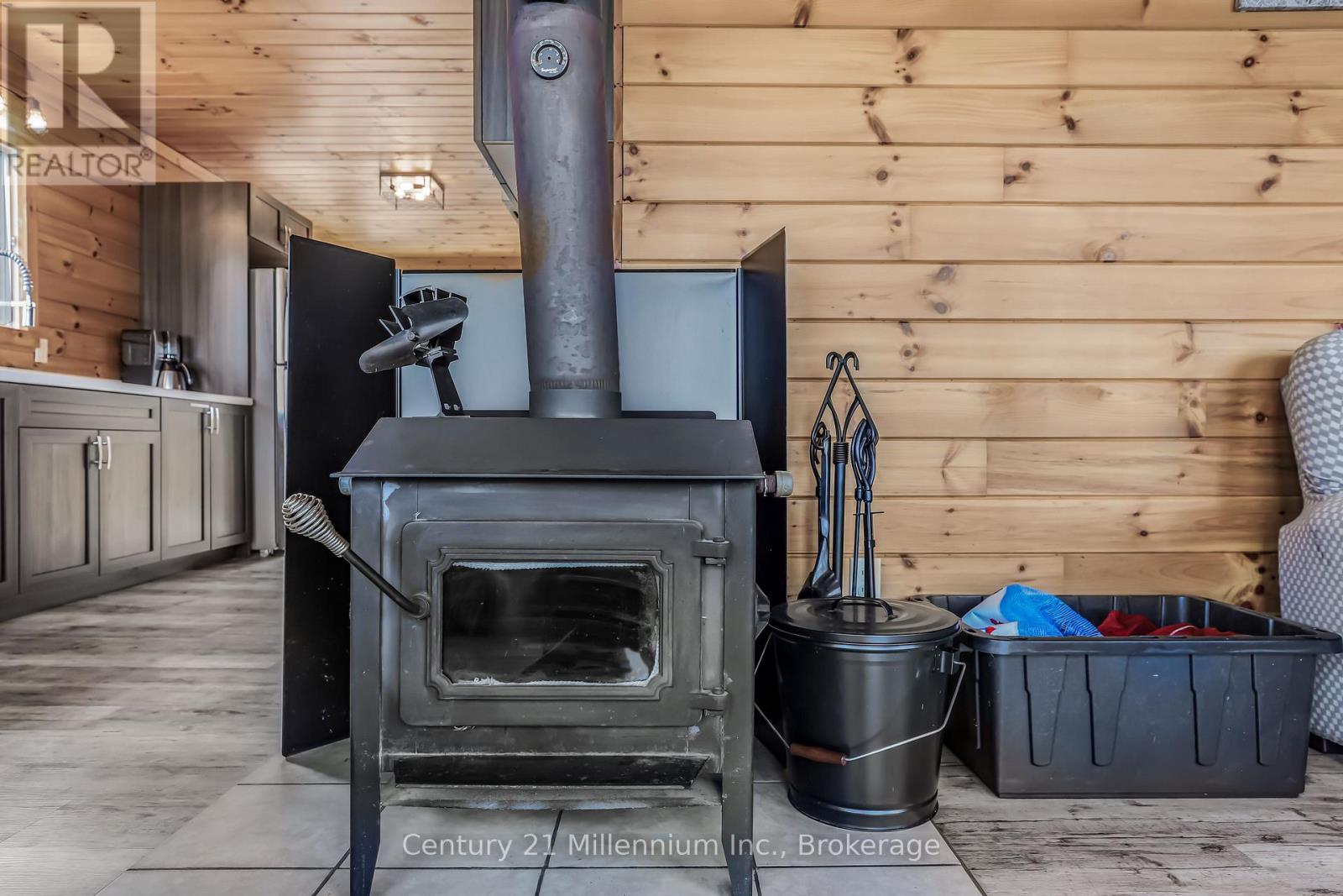 149 Tammy's Cove Road, Northern Bruce Peninsula, Ontario  N0H 1W0 - Photo 24 - X12833488