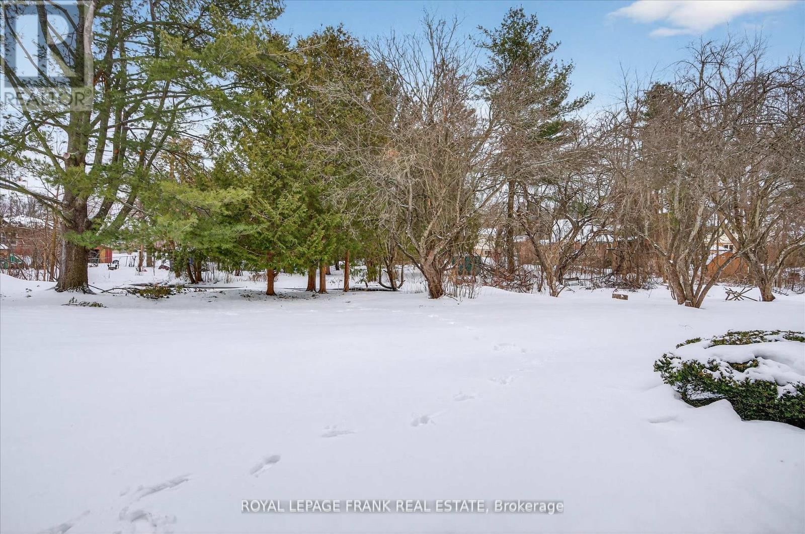 8 - 1121 Armour Road, Peterborough, Ontario  K9H 7N8 - Photo 41 - X12833486