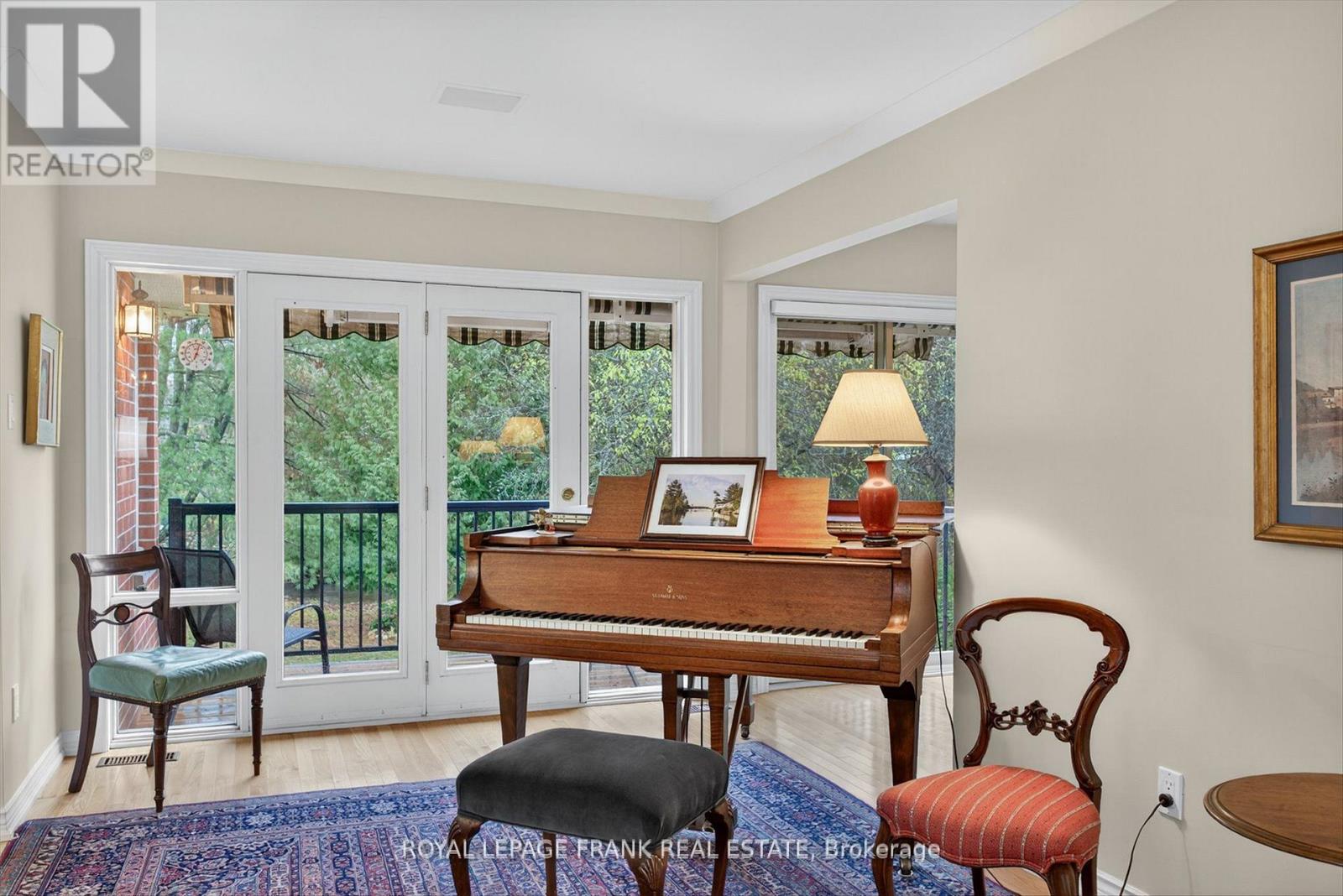 8 - 1121 Armour Road, Peterborough, Ontario  K9H 7N8 - Photo 8 - X12833486