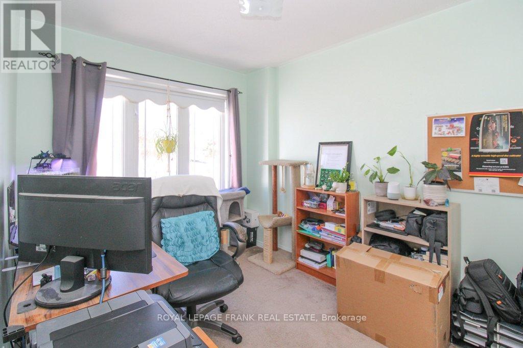 416 Abound Crescent, Peterborough, Ontario  K9J 8S2 - Photo 10 - X12833490