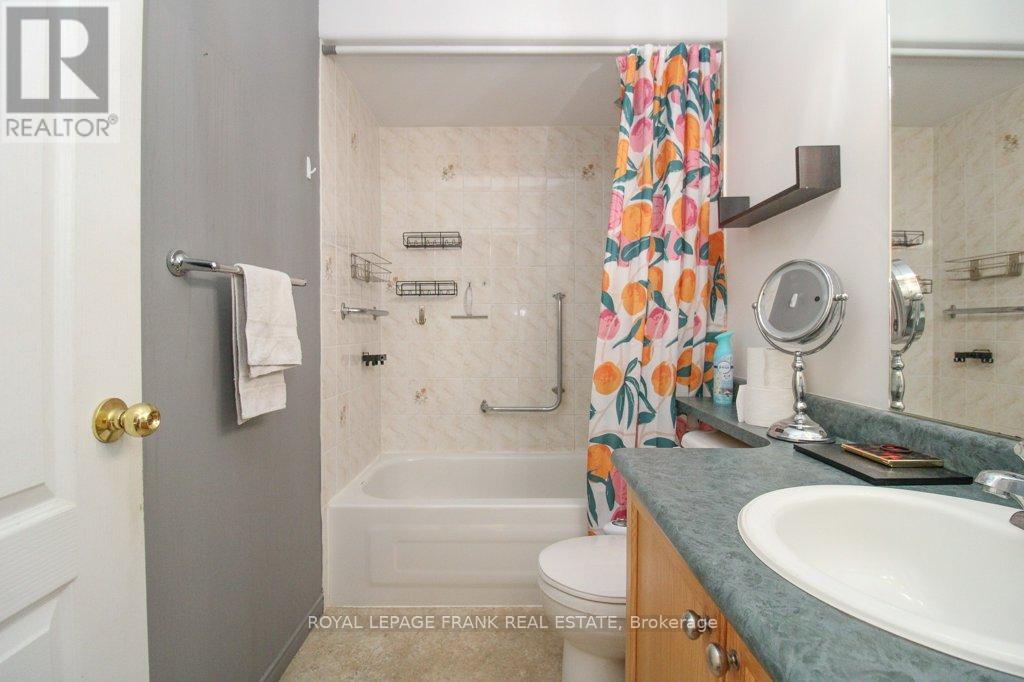 416 Abound Crescent, Peterborough, Ontario  K9J 8S2 - Photo 11 - X12833490