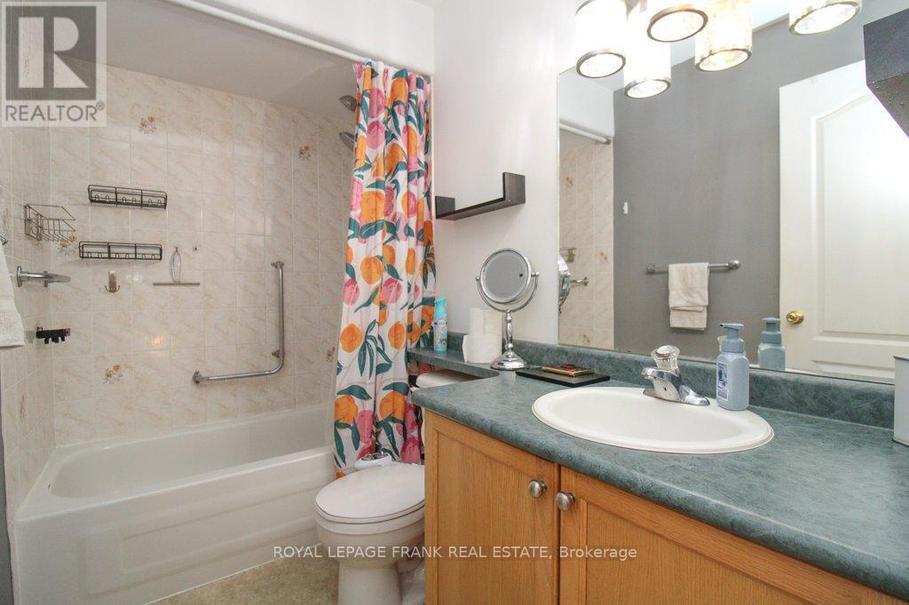 416 Abound Crescent, Peterborough, Ontario  K9J 8S2 - Photo 12 - X12833490