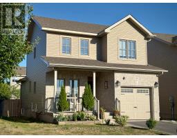 1651 CRIMSON CRESCENT, Kingston, Ontario