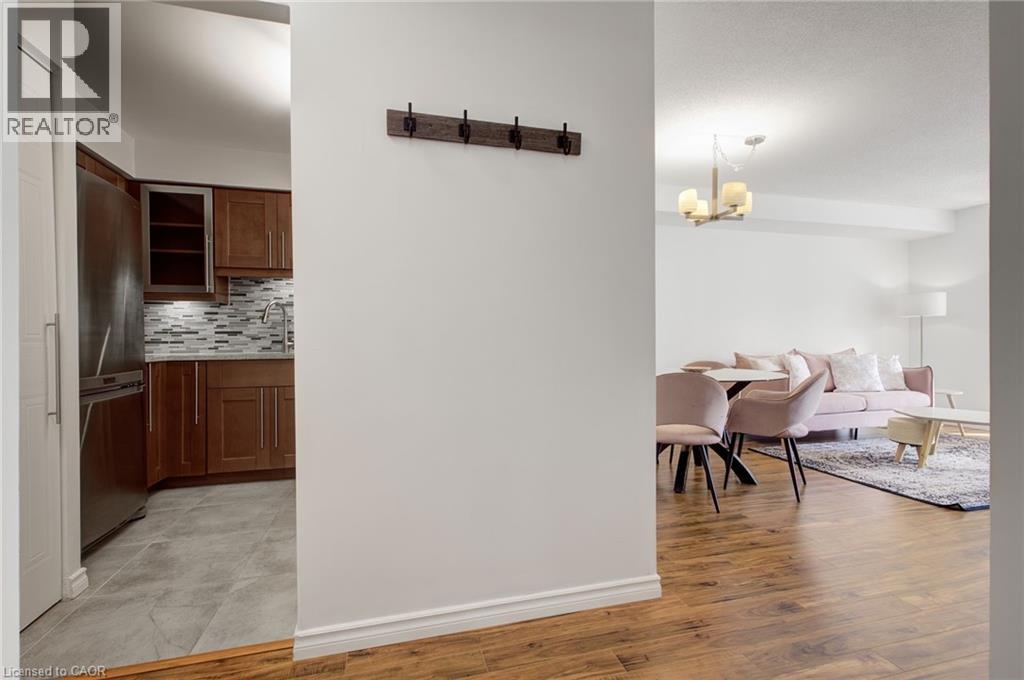 1270 Maple Crossing Boulevard Unit# 306, Burlington, Ontario  L7S 2J3 - Photo 10 - 40808477