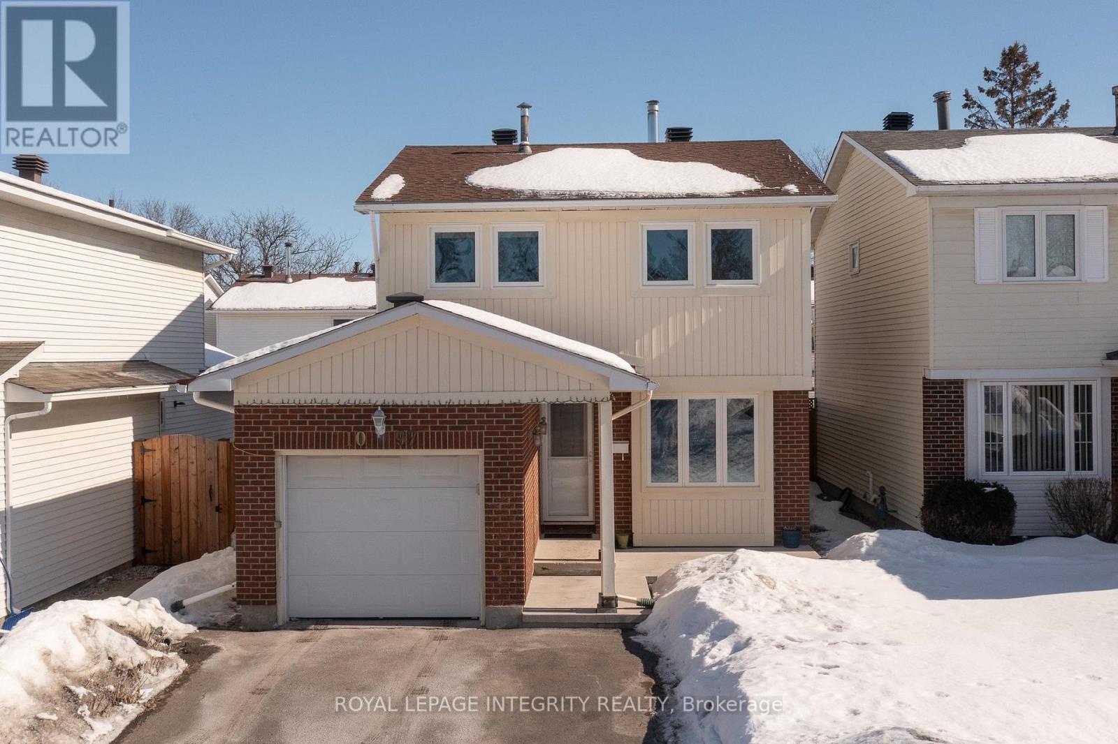 1097 MOSELLE CRESCENT, Ottawa, Ontario