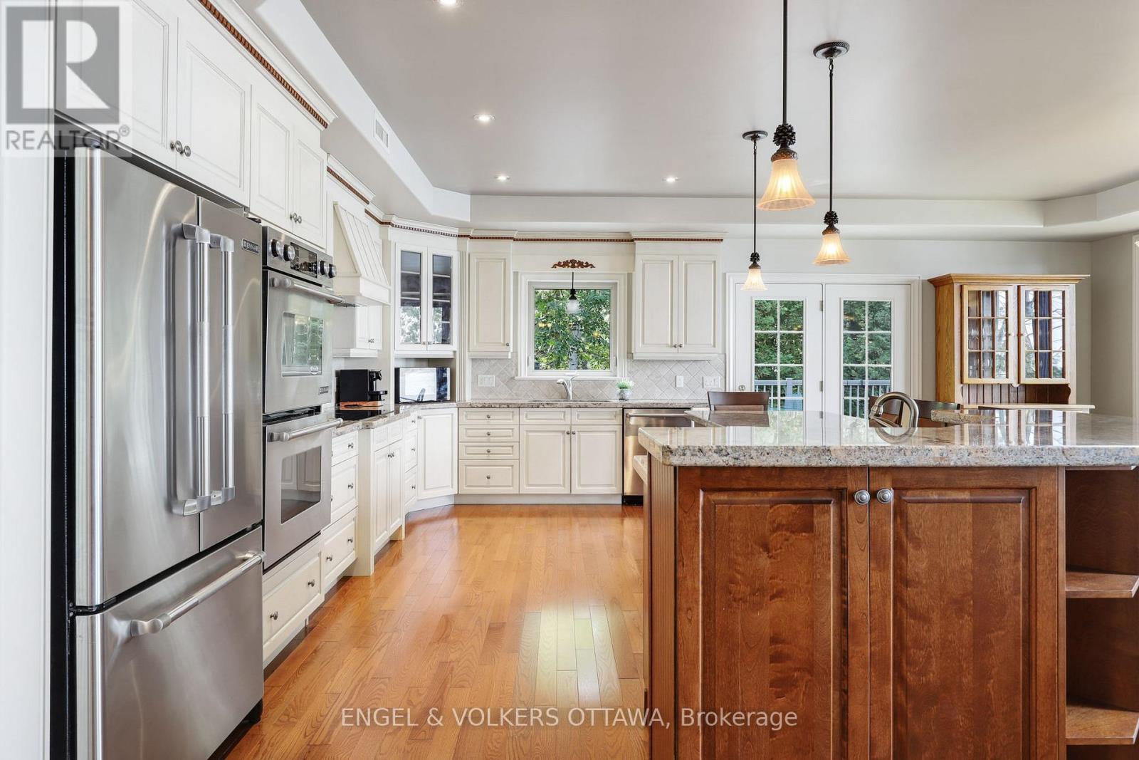 146 Beck's Shore Road, Drummond/north Elmsley, Ontario  K7H 3C8 - Photo 12 - X12833356