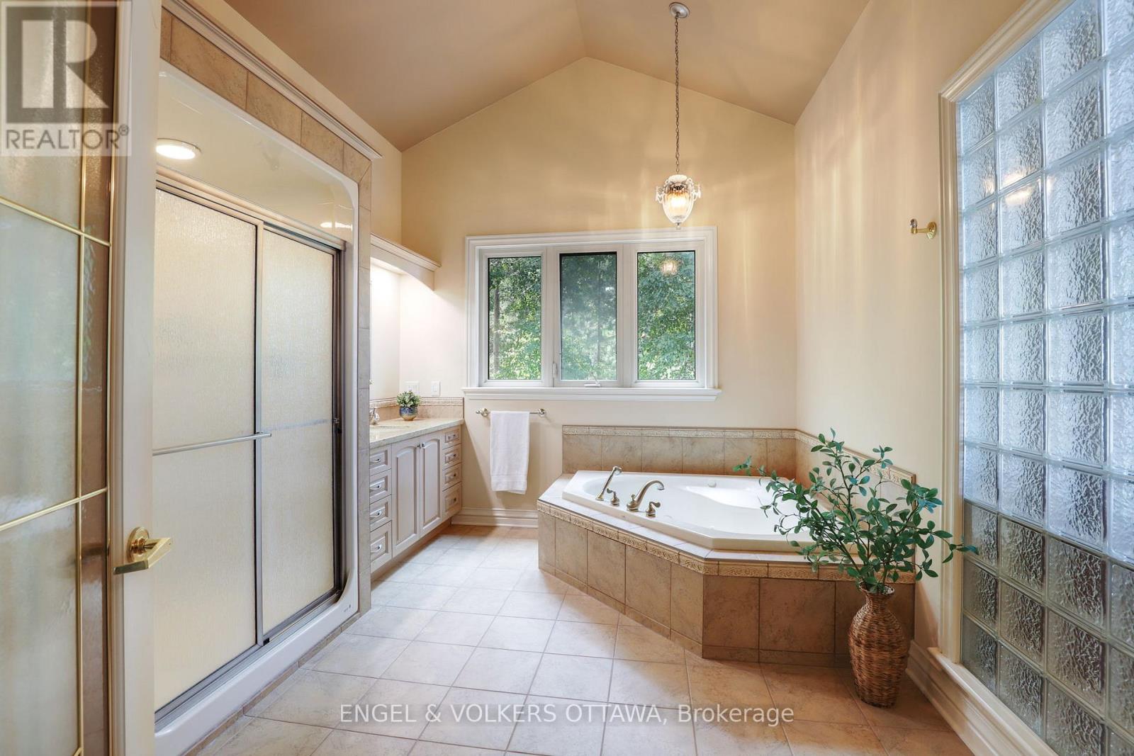 146 Beck's Shore Road, Drummond/north Elmsley, Ontario  K7H 3C8 - Photo 25 - X12833356