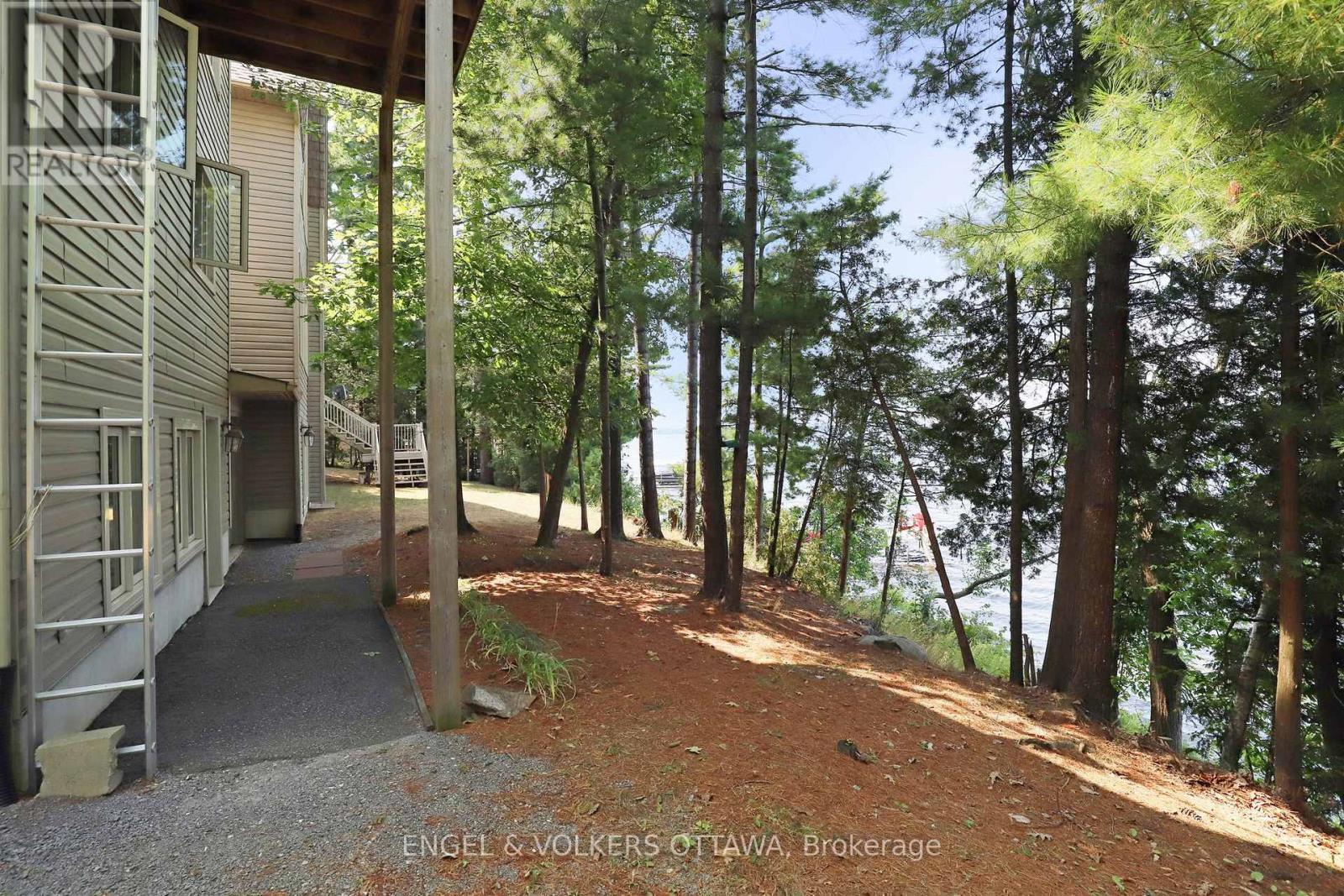 146 Beck's Shore Road, Drummond/north Elmsley, Ontario  K7H 3C8 - Photo 30 - X12833356